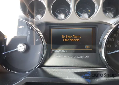 2015 Ford F-250 Lariat z USA, uszkodzony, nr VIN 1FT7W2BT8FEA09430